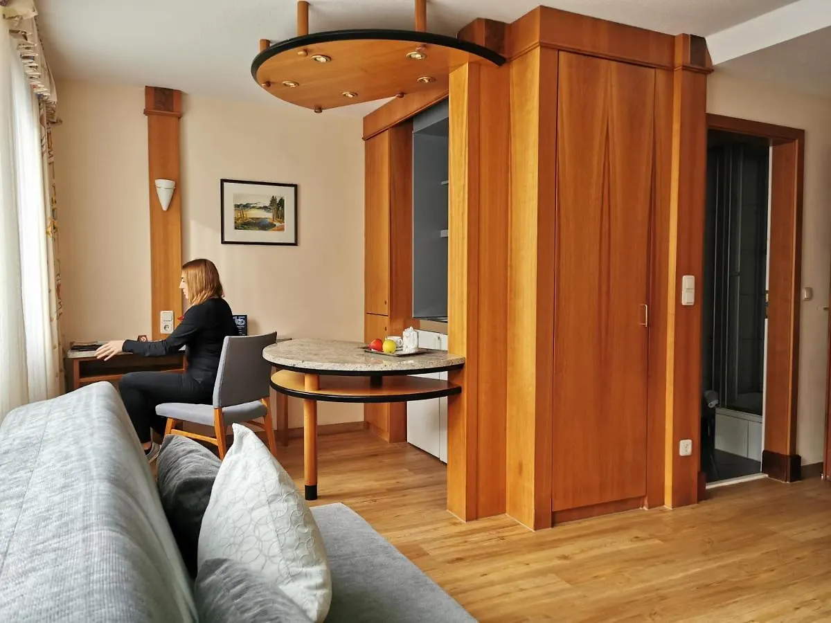 Hotel Cristal Norimberga 3*,